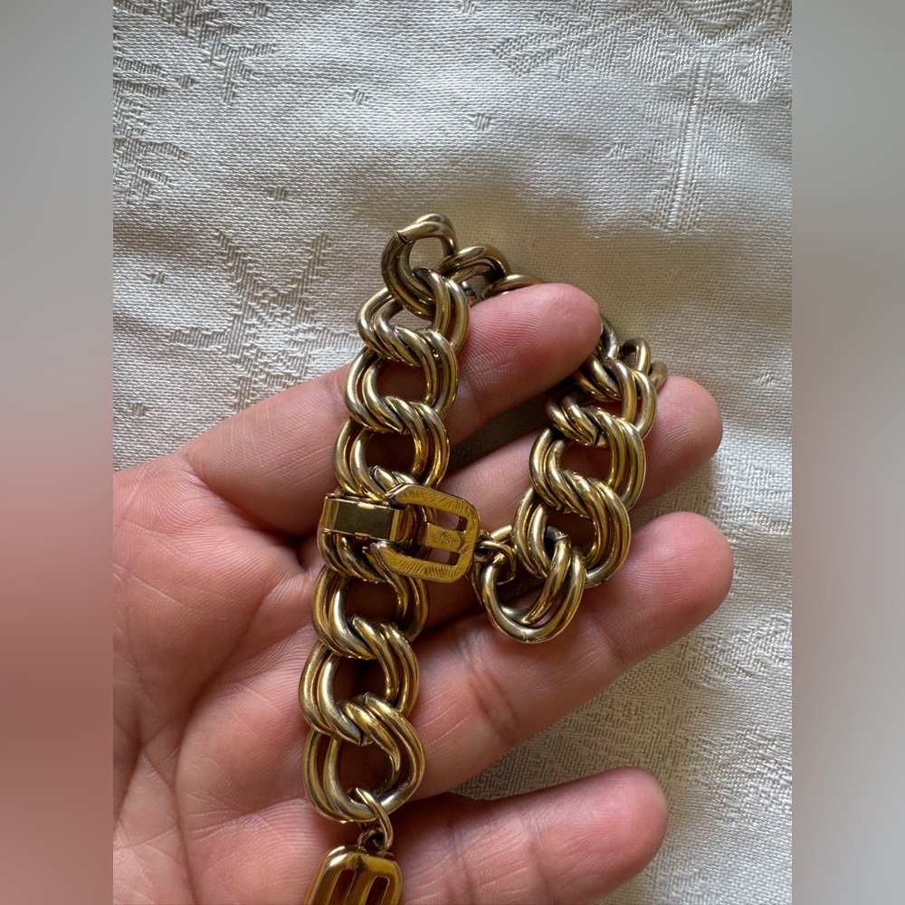 Givenchy Gold Chain Bracelet - Picture 2 of 9